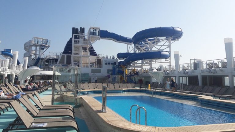 Le nouveau navire de Norwegian Cruise Line : Norwegian Bliss 6 Norwegian bliss