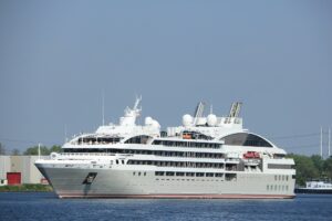 Compagnie du Ponant, Soleal